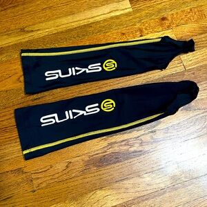 SKINS running compression socks / leggings to knee size XS